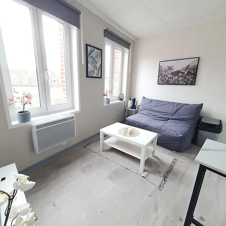C5 Charmant Petit Deux Pieces Centre Ville Cambrai Exterior photo