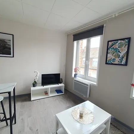 C5 Charmant Petit Deux Pieces Centre Ville Cambrai Exterior photo