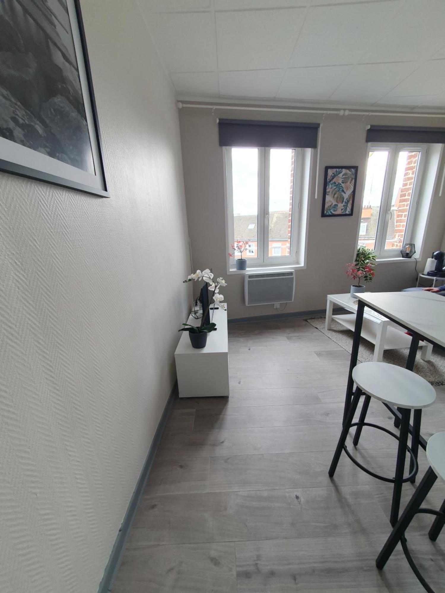 C5 Petit Deux Pieces Centre * Cambrai